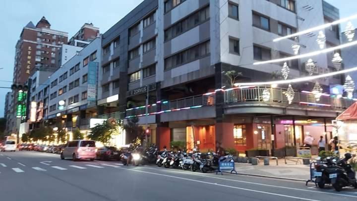 一中西雅圖 Taichung Exterior foto